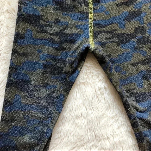 Sleep On It Camo Pajamas Size  2T - Picture 11 of 16